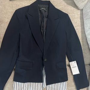 Zara women’s blazer NWT